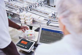 Industrial scale used during food manufacturing production